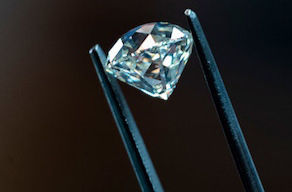 Lab-Grown Diamonds Fuel De Beers' $2.3B Write-Down: Unengineerable Scarcity