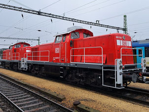 DB Cargo Hungaria Tests Double Traction Diesel Technology to Boost Rail Freight Efficiency