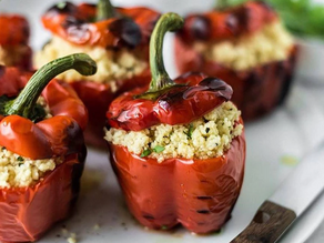 Vegan Quinoa Stuffed Peppers! 🌶