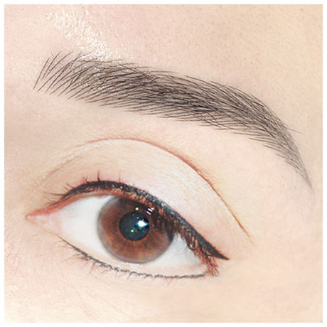 upper lid medium eyeliner with flick, winged tattoo eyeliner, upper and lower lid permanent makeup, lower lid eyelash tattoo, results on aging skin, eyeliner permanent makeup, lash line tattoo in Richmond before and afters