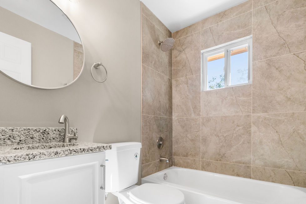 Interior photos of unfurnished home listings in Atlanta, Georgia.