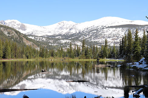 Adventures to Colorado, US by Kat. Adventure Highlights: skiing, snowboarding, hiking, camping, white water rafting, ziplining, hot air balloon, rock climbing, alpine sliding, and horseback riding. Colorado Travel Planning