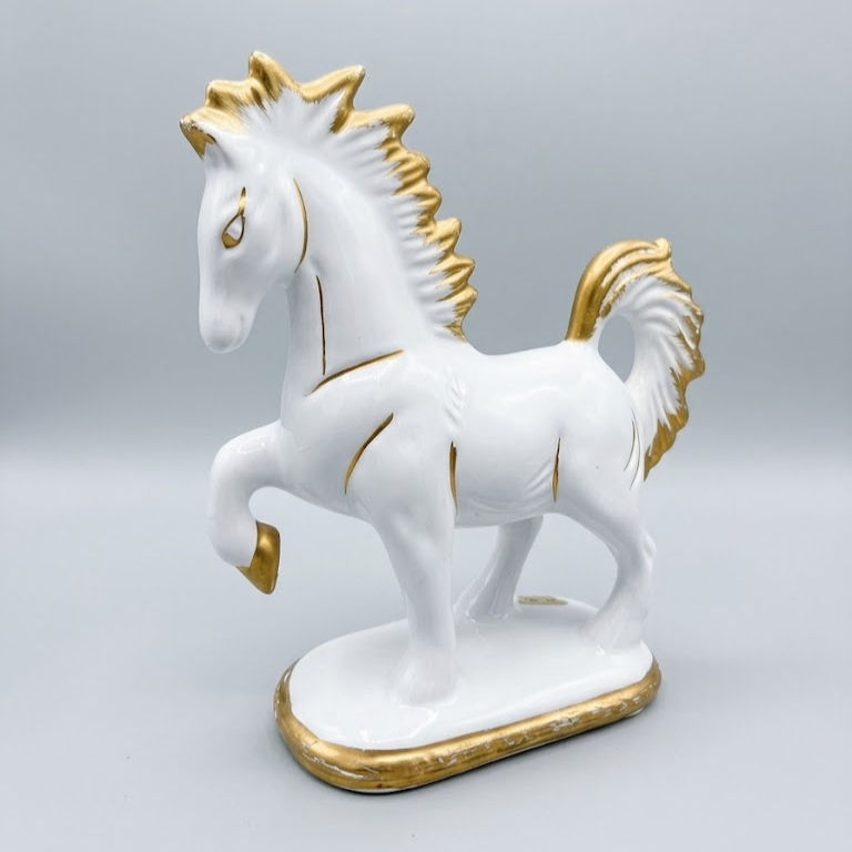 Cavalo Ale Branco/Dourado
