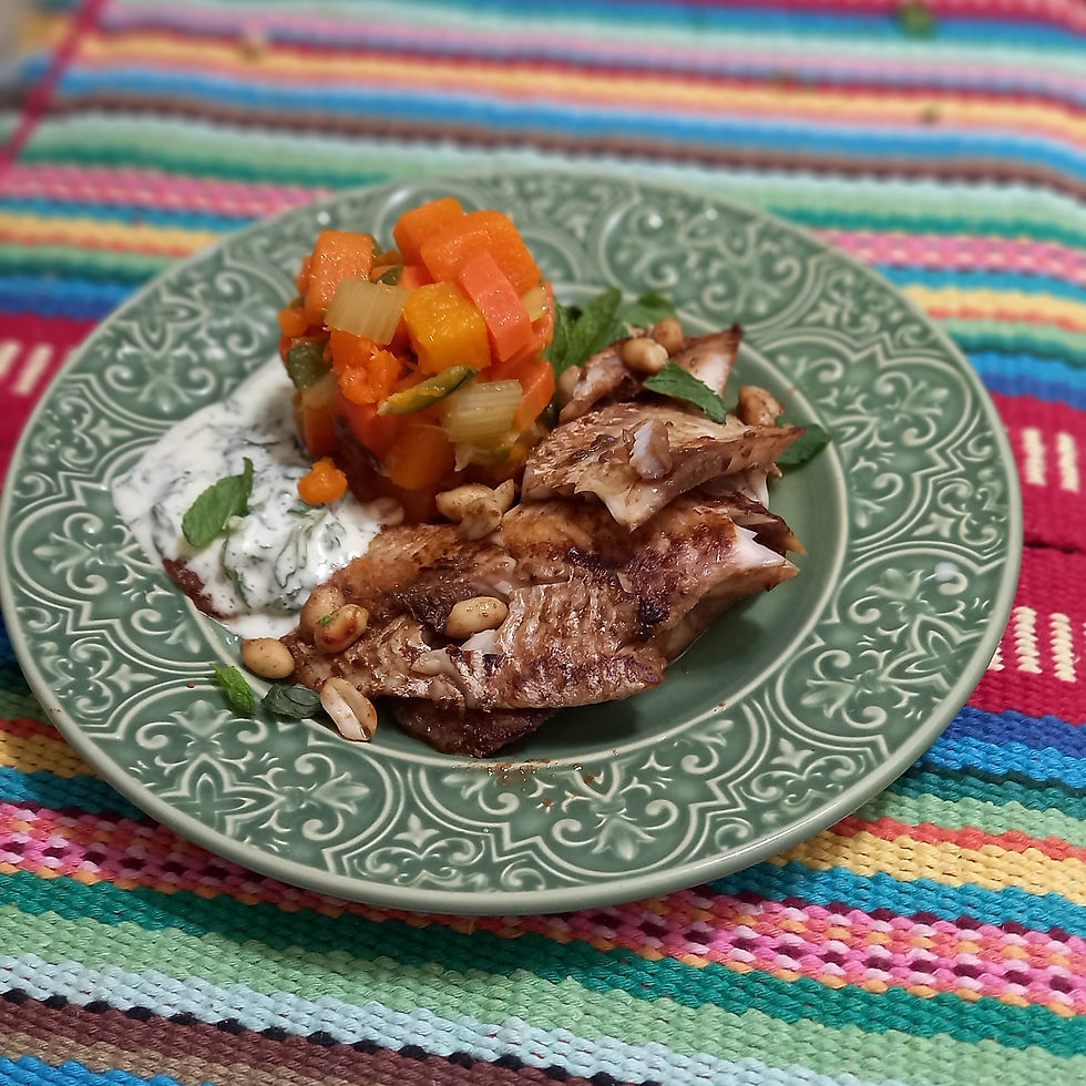 Pescado grillado y vegetales al vapor