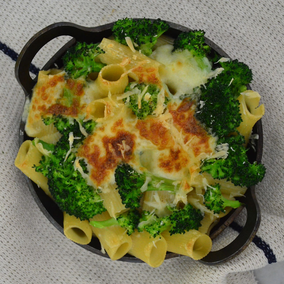 Macarrones y brócoli gratinados