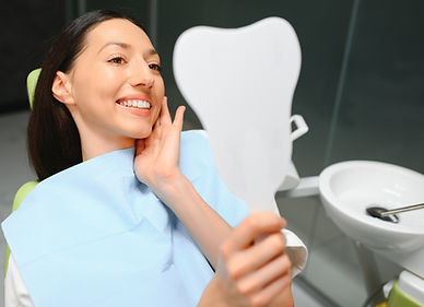 happy-girl-at-the-dentist-2025-03-15-17-41-15-utc.jpg