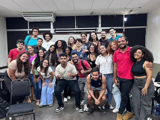 Instituto Commbne dialoga com estudantes da UFBA no dia nacional de combate ao racismo