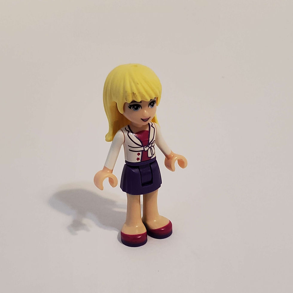 Thumbnail: Stephanie from set #41005