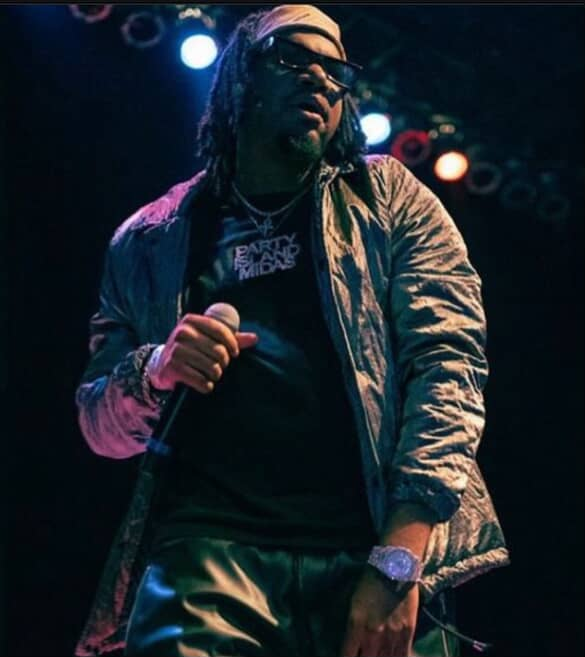 With a new album on the horizon, more collaborations in the works, and a growing presence in both music and film, Youmidaswell is just getting started. His story is one of perseverance, passion, and purpose—a blueprint for aspiring artists everywhere.
As he gears up for his Mic Check Wynwood debut