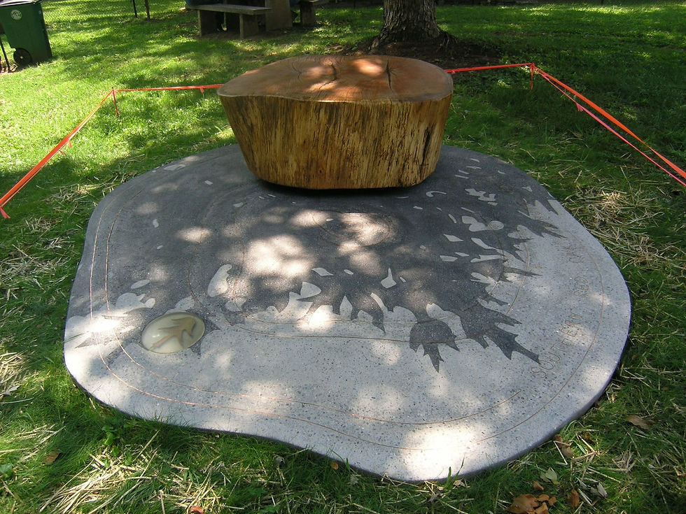 Southern Red Oak Tribute Sculpture