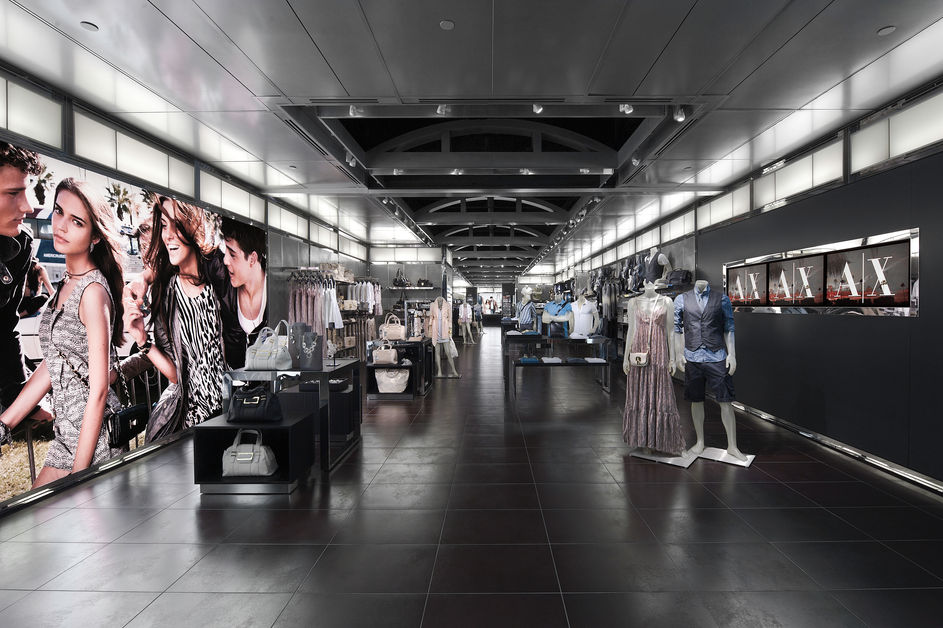 服装店固定装置展示