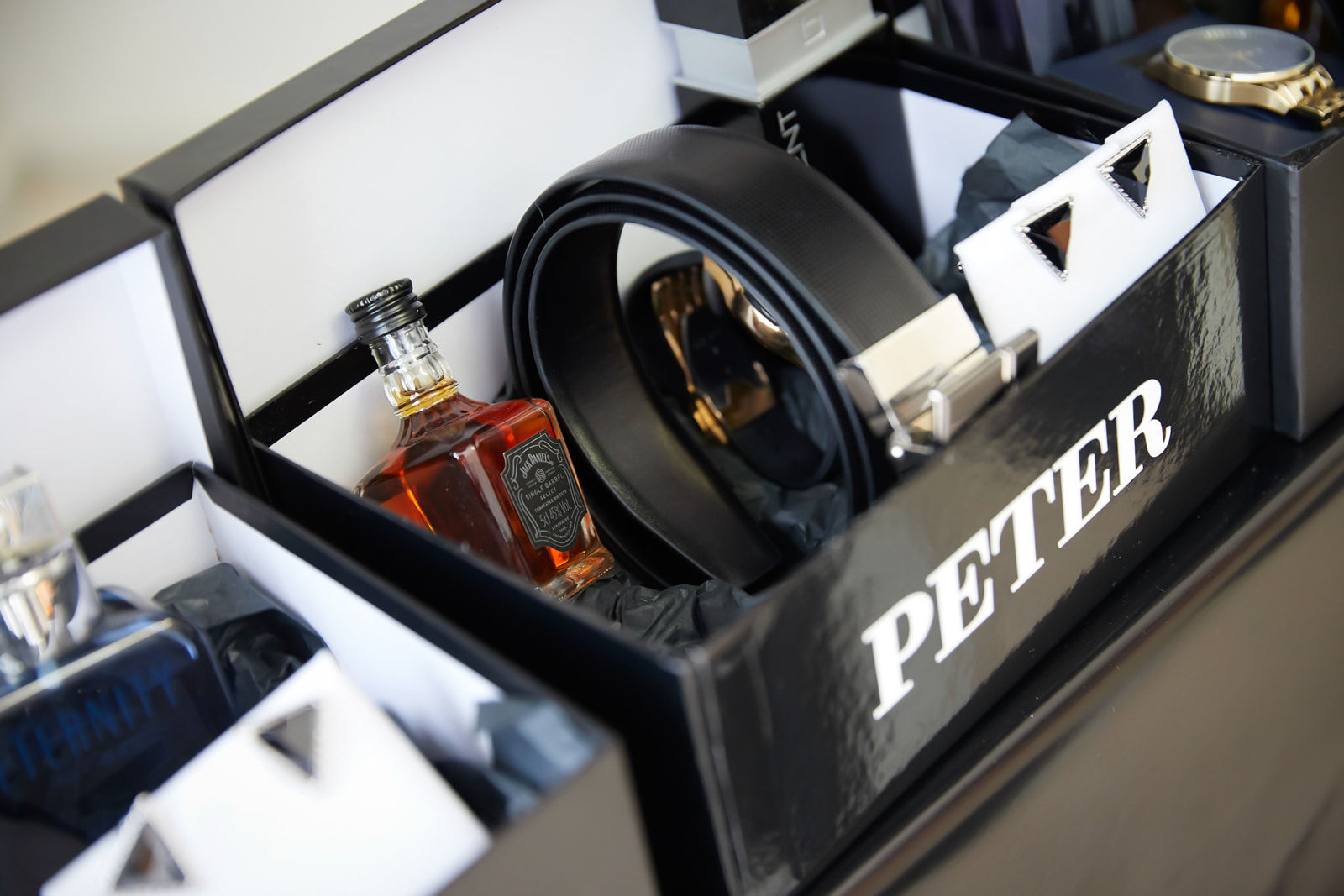 Bridal party personalisation