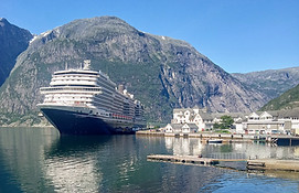 Cruise Ship