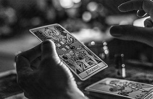 événementiel, événementiel bretagne, agence événementielle, agence événementielle bretagne, tarologue, voyance bretagne, tarot bretagne, tarot événementiel bretagne, tarot paris, tarot événementiel, voyance événementielle, prestataire professionnelle, cartomancie événementielle, rising utopia, delphyne v, événementiel france, prestation événementielle