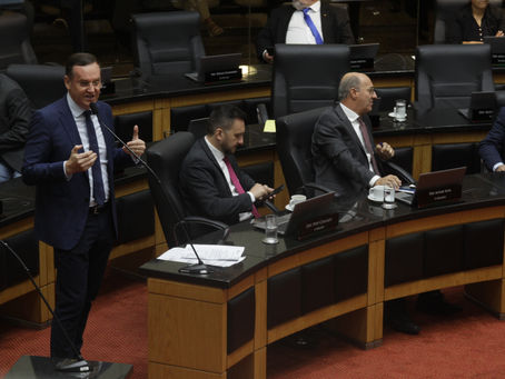 Projeto que trata sobre a restrição do consumo de cigarros em parques públicos de Santa Catarina volta para discussão na CCJ