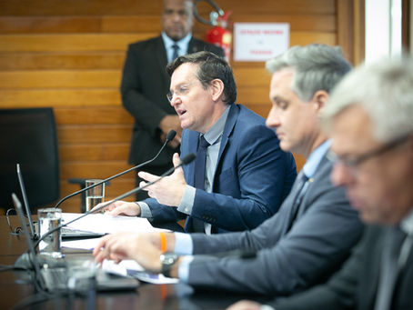 Novo prazo da Anatel para leilão de inclusão de internet nas rodovias de SC preocupa Miotto