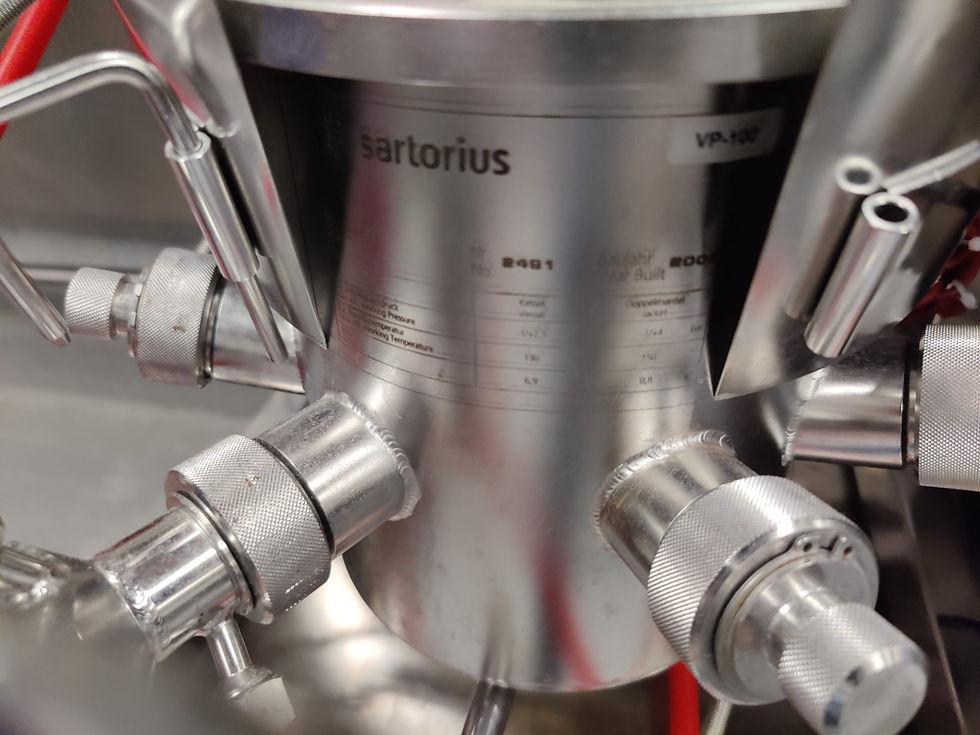 Thumbnail: Bioreactor - Sartorius - Biostat DCU - FK0529