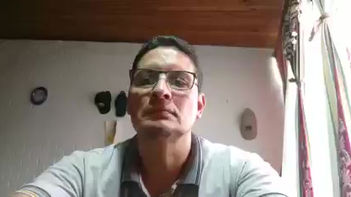 Olvidó apagar la cámara: alumnos vieron a su profesor teniendo intimidad con su esposa en Colombia