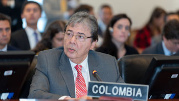 Exprocurador Ordónez fue hospitalizado por COVID-19