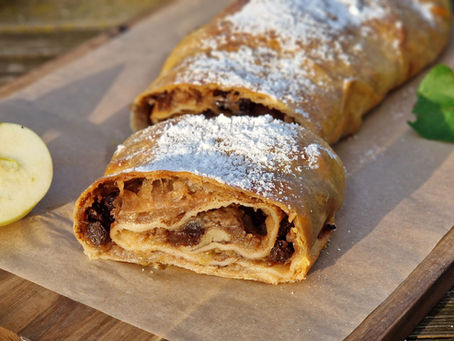 Omas Apfelstrudel nach Wiener Art