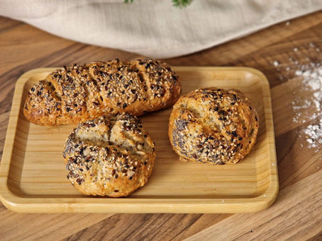 High Protein Brötchen, schnelle Sattmacher Brötchen, Protein Brötchen selber backen, Dinkel-Haferflocken-Brötchen, Eiweiß-Brötchen