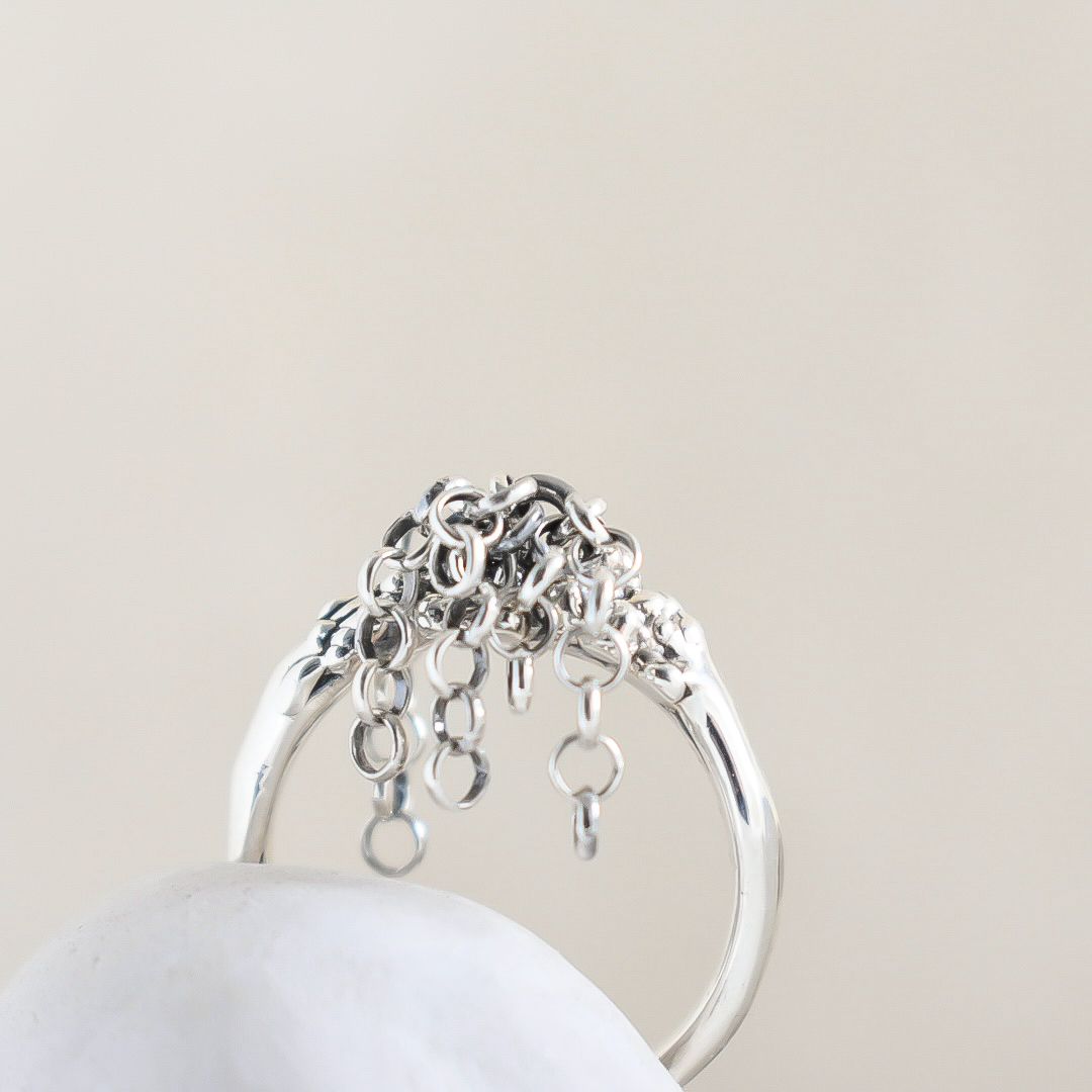 CHAINED ring - Size 7