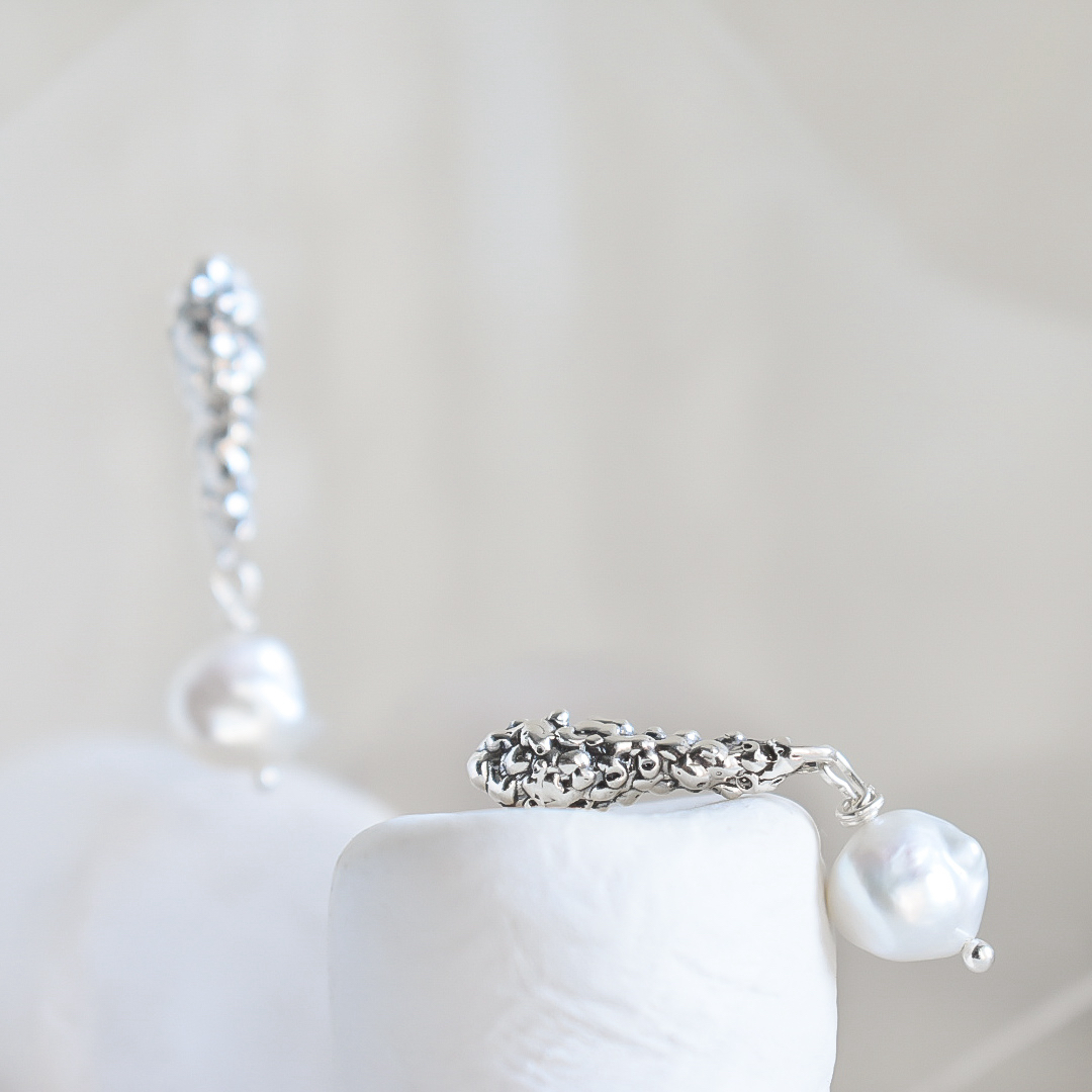 SWANN earrings - Fresh water pearls