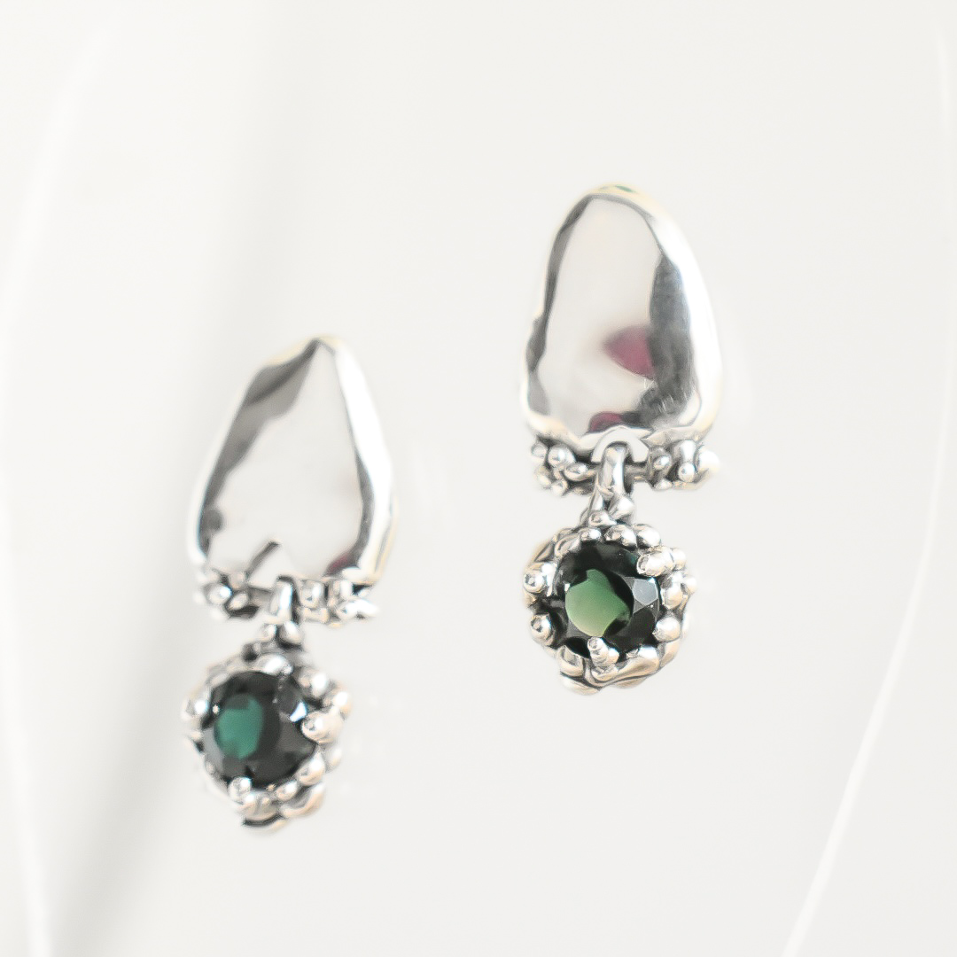 ARTIFACT XXXVI - Green quartz earrings