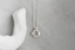 RÀ - pendant