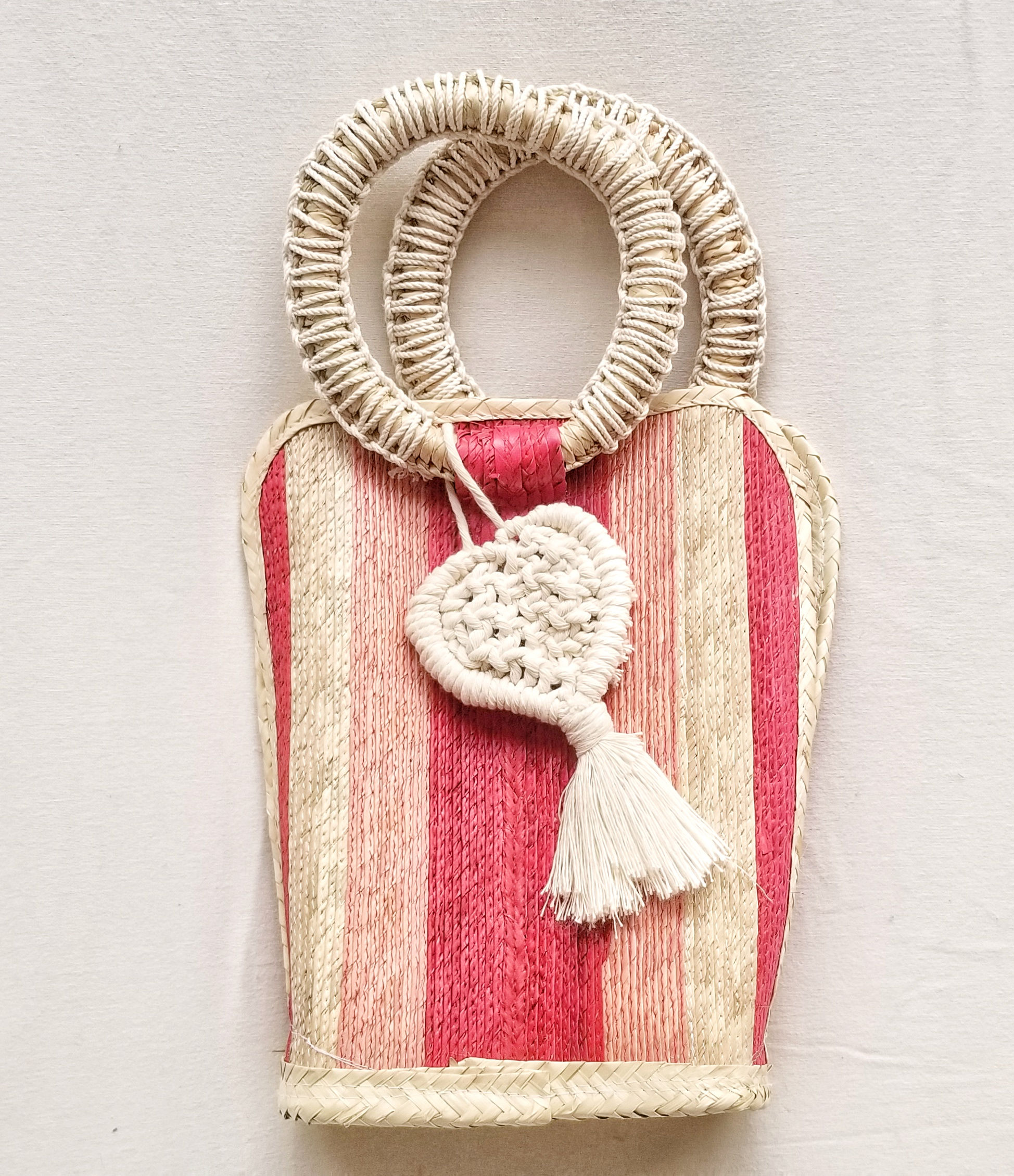 Bolsa de Palma Personalizada con  Técnica de Macramé