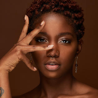 Nia Lonette