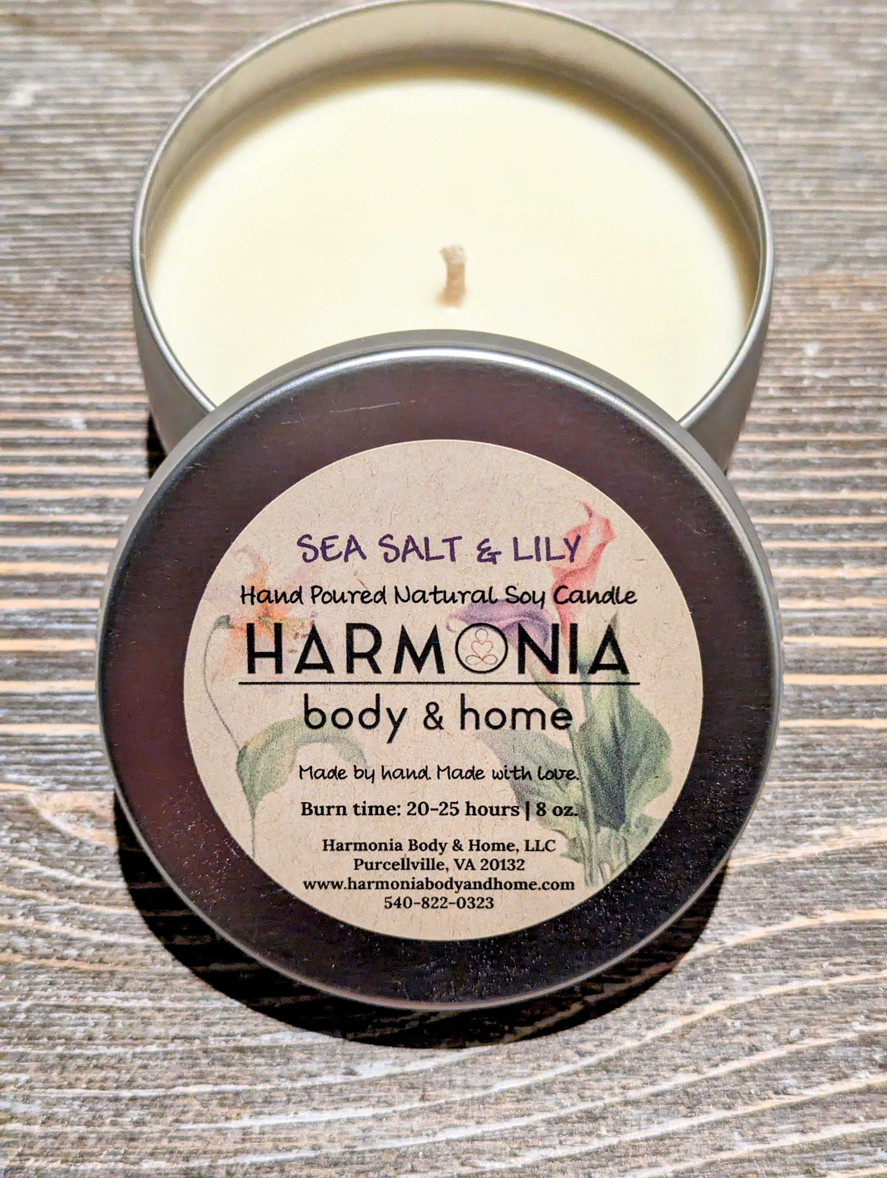 Sea Salt & Lily Candle