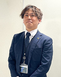 プロフィール_yoshida_1.jpg