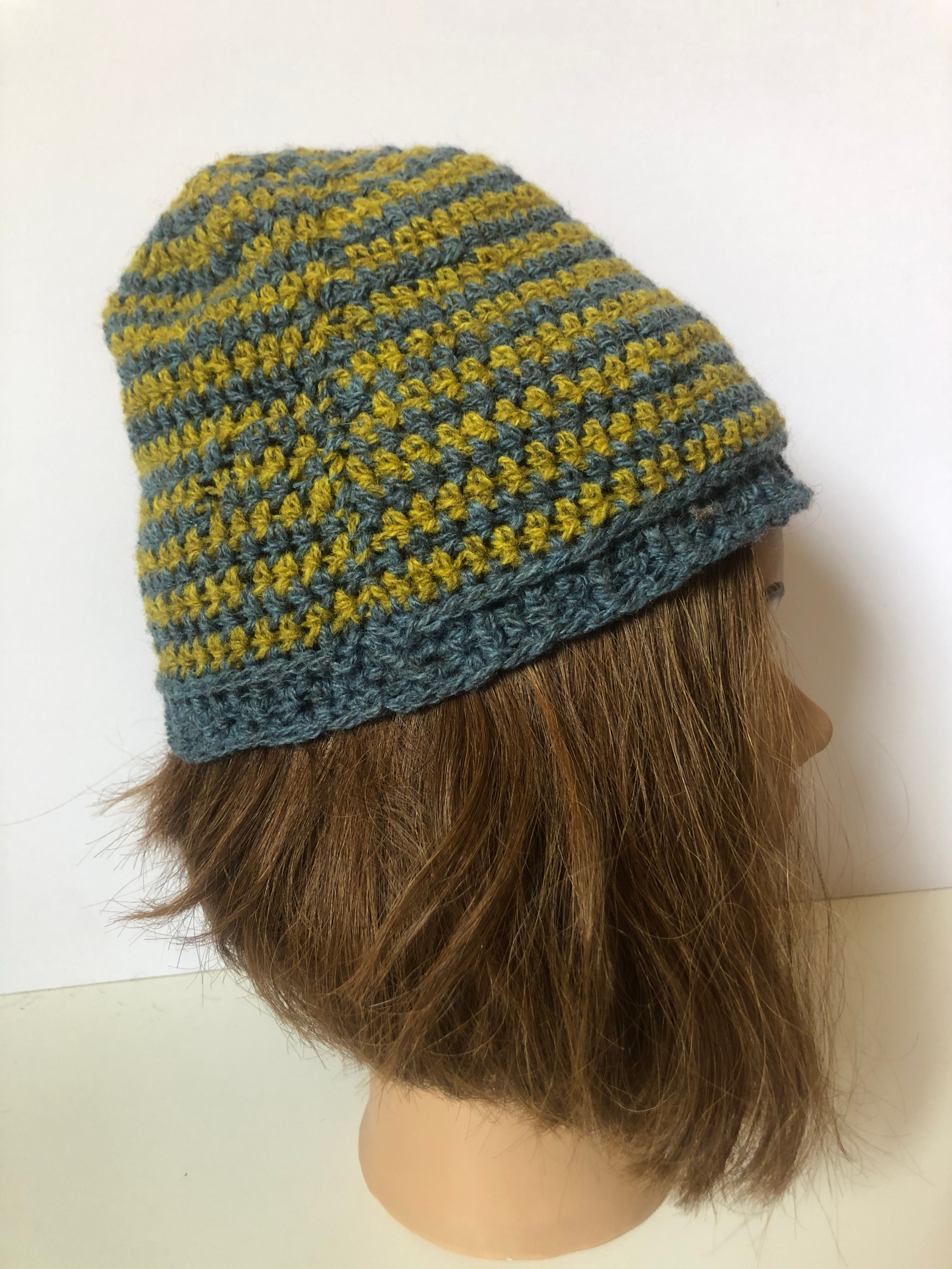 Sheepswool Crochet Blue and Green Hat (S)