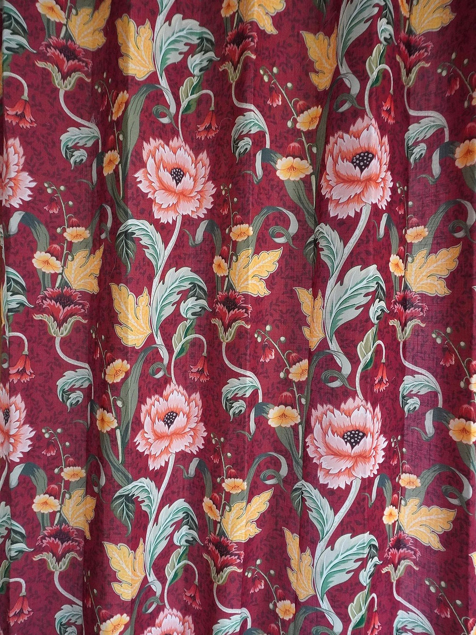 Thumbnail: Curtain Linen Blend-Victoria Vines- Deep Rose Red