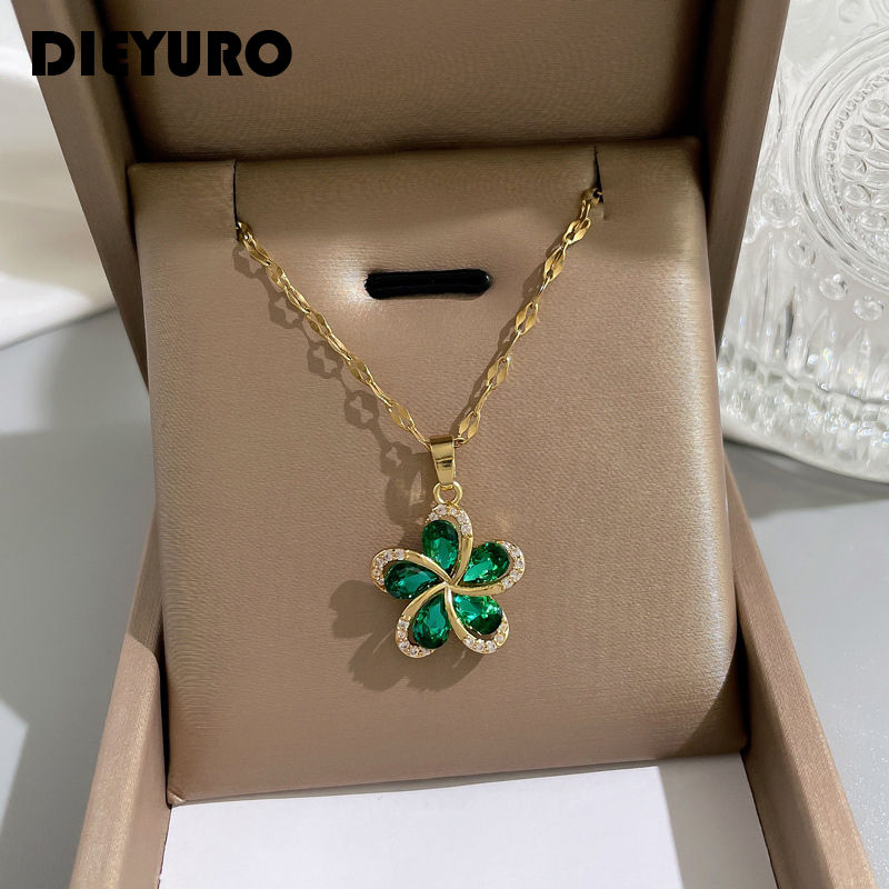 Emerald Blossom Necklace