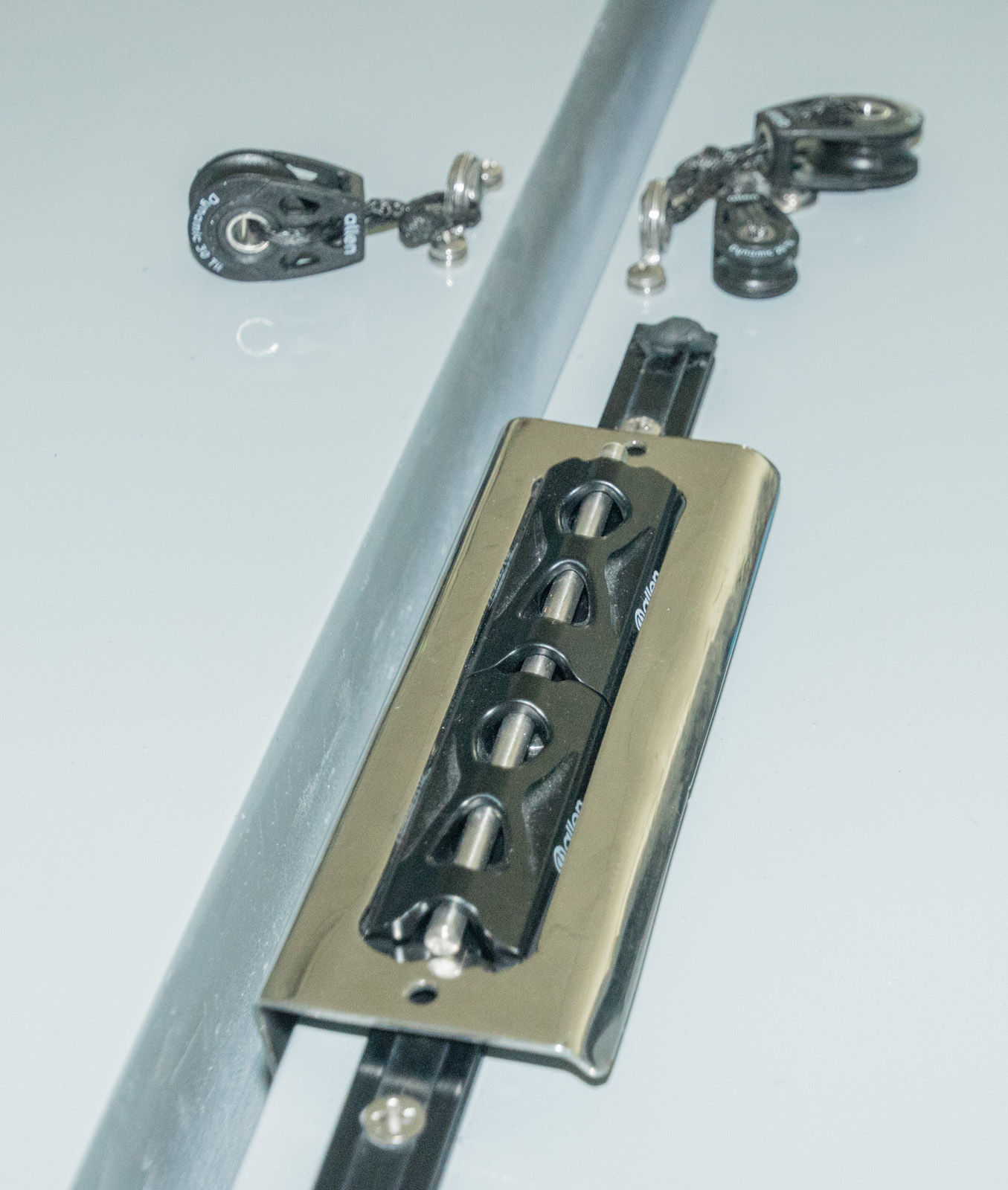 centreboard bracket for Allen cars, stainless steel, AEOLOS Flying Dutchman