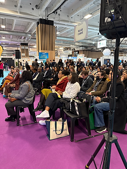 DR NAOMI x PHARMAGORA