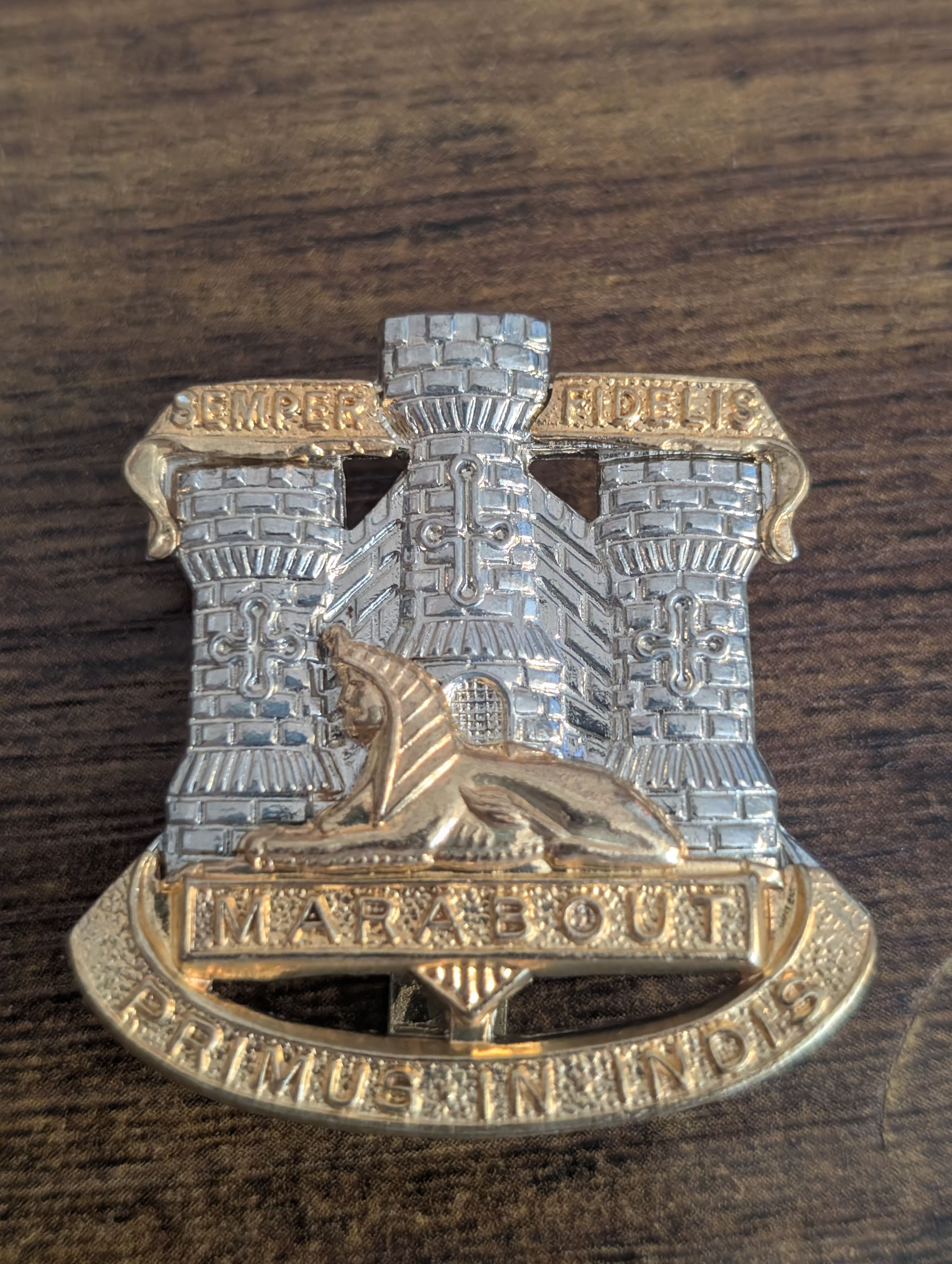 British Army - Royal Regiment of Fusiliers (RRF) Cap Badge Bi-Metal -NEW AMMO UK