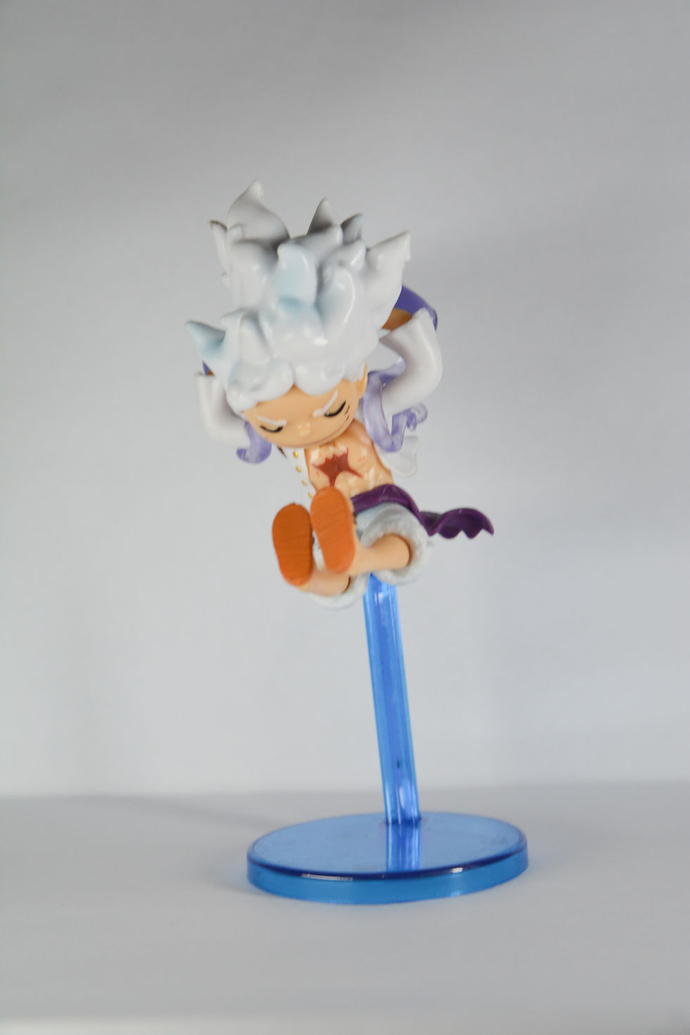 Thumbnail: Nika Luffy Sleeping Figurine