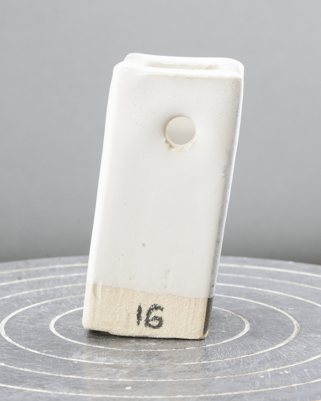 GWhiteOxiWhite.gif