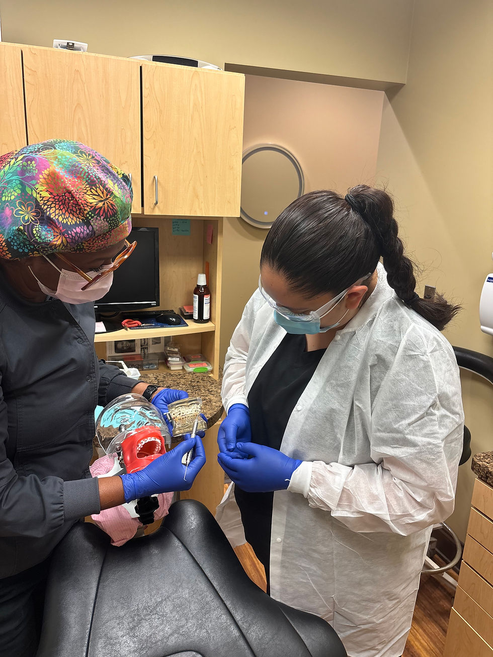 Top 5 Reasons to Become an Orthodontic Assistant in 2025