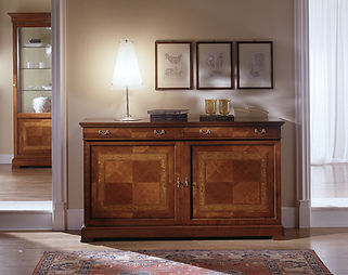 Inkrustowany kredens z drewna wiśniowego z dwoma drzwiami