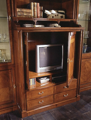 Dettaglio vano porta TV mobile soggiorno in ciliegio realizzabile su misura.