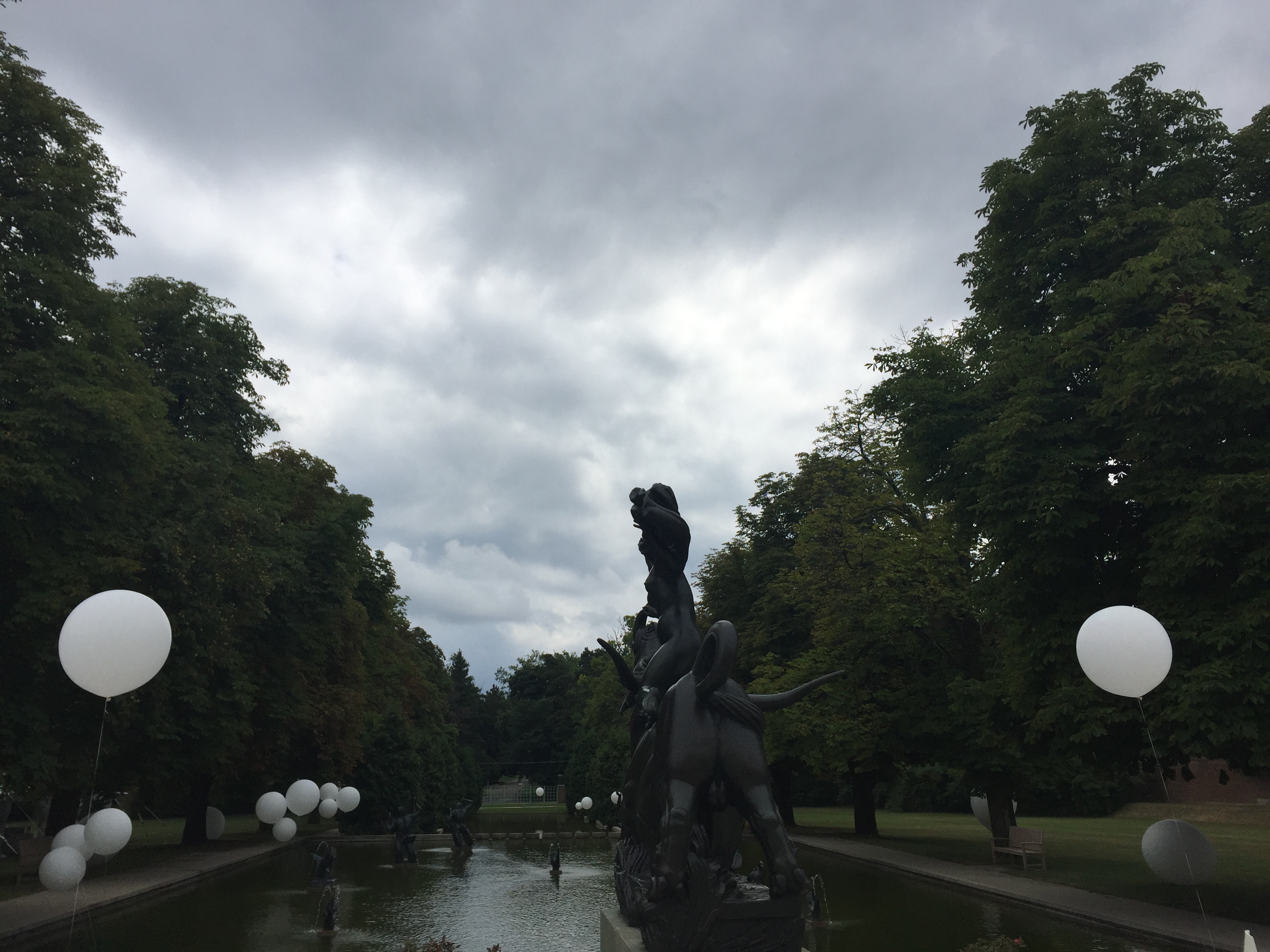 Explore Bloomfield Hills