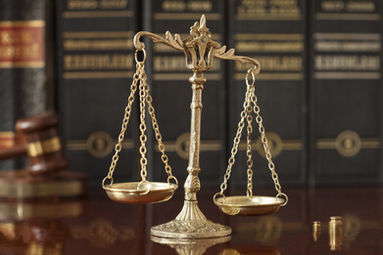 LAWLINE ONLINE COURSE: Current Trends in Collaboration Agreements in the Music Industry with Bernie 