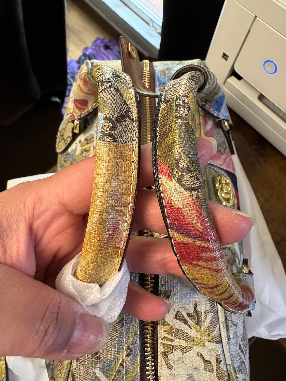Thumbnail: Multicolor floral Ophidia bag