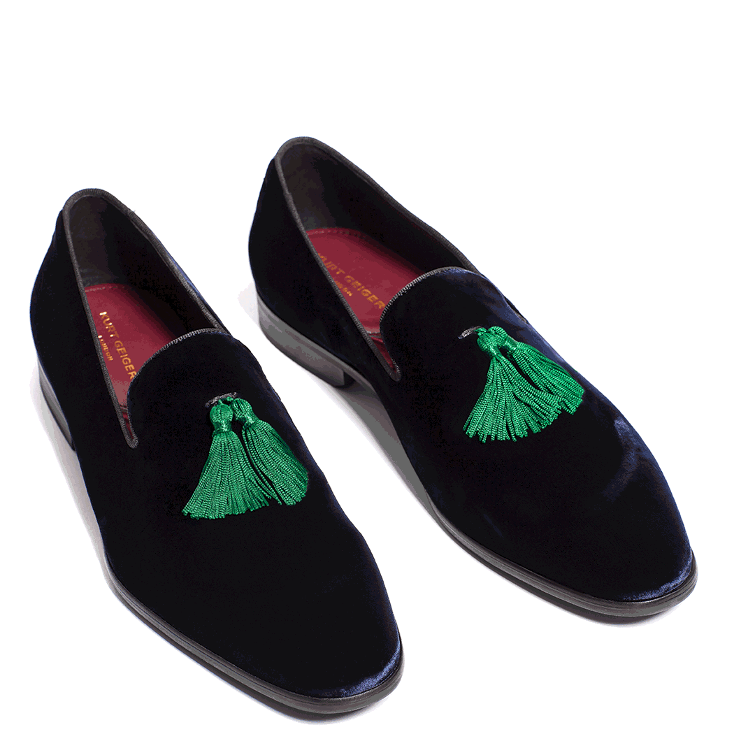 Ezra-Loafer-gif.gif