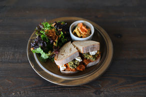 キーマカレーサンドイッチ