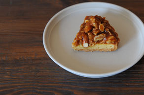 キャラメルとナッツのタルト